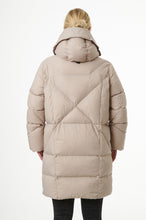 Load image into Gallery viewer, Finnja Down Coat | Linen & Black 2