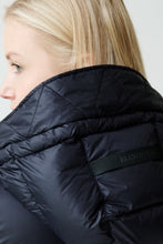 Load image into Gallery viewer, Frysa Down Coat | Black 5