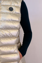 Load image into Gallery viewer, Melian Vegan Down Vest | Champagne Metallic