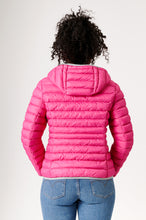 Load image into Gallery viewer, Elfy Vegan Down Short Jacket | Rose Pink 4