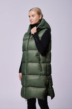 Load image into Gallery viewer, Glaze Down Vest | Military 2