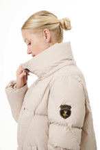 Load image into Gallery viewer, Finnja Down Coat | Linen &amp; Black 4
