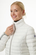 Load image into Gallery viewer, Julie Vegan Down Coat | White 4
