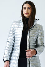 Load image into Gallery viewer, Shannon Vegan Down Jacket  | Metallic Silver 4
