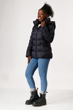 Load image into Gallery viewer, Eira Short Down Jacket | Matte Black &amp; Black
