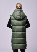 Load image into Gallery viewer, Glaze Down Vest | Military 3
